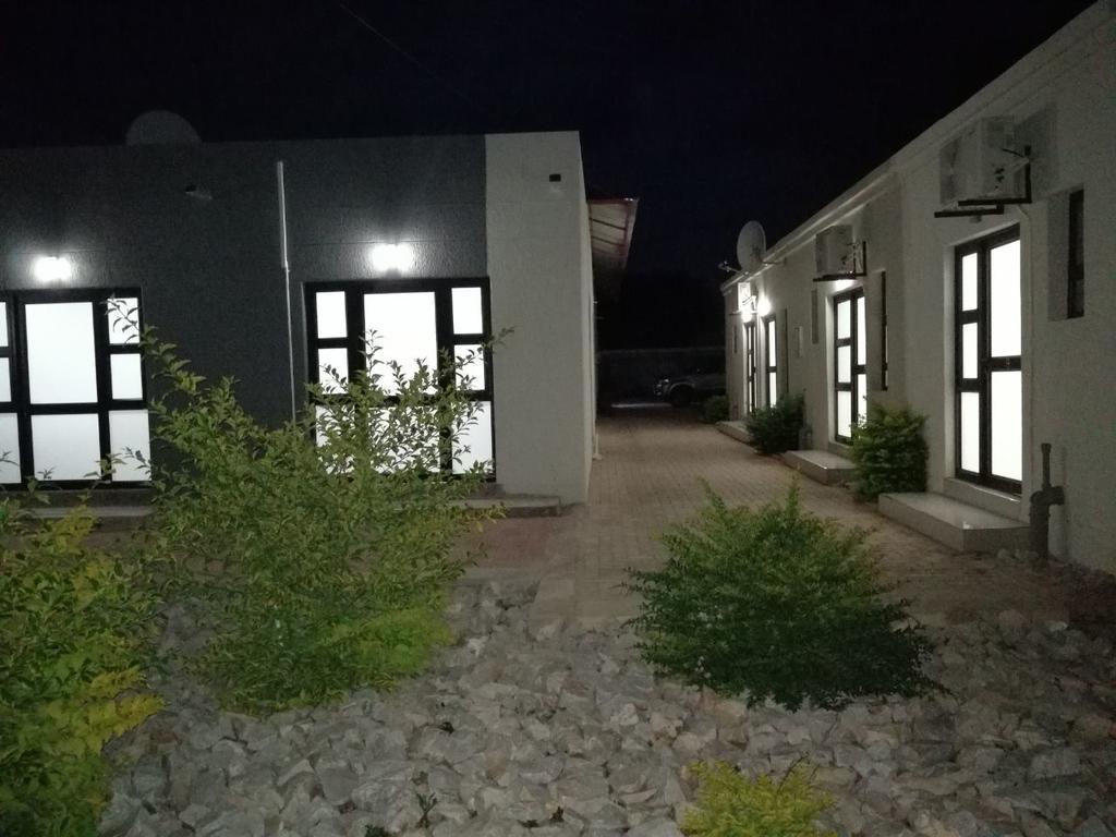 Tsumeb Guesthouse Kamho 外观 照片