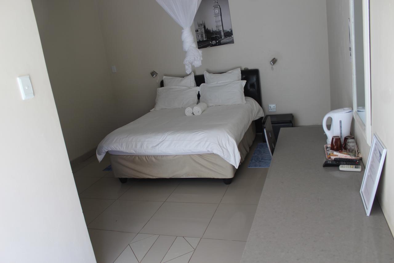 Tsumeb Guesthouse Kamho 外观 照片