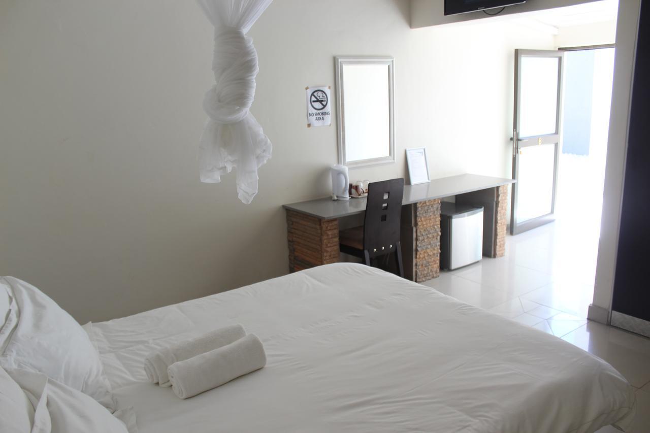 Tsumeb Guesthouse Kamho 外观 照片